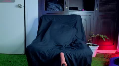 juancamilo66_ online show from January 19, 2:10 am