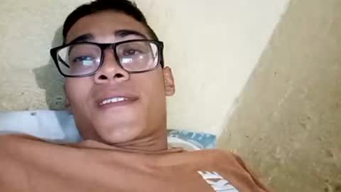 juancito252074 online show from November 16, 3:52 am