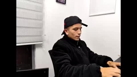 Snapshot of juanda9811 chatting on October 20, 5:56 am juanda9811 online show from October 20, 5:56 am