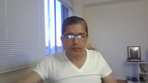 juanearth1 online show from February 13, 10:35 pm