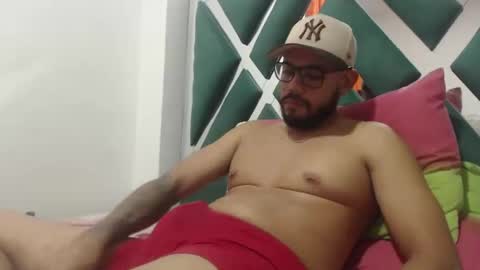 juanfe_style online show from September 18, 2:37 am