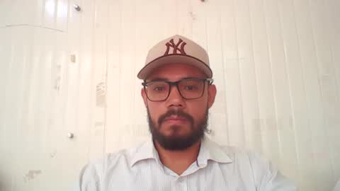 juanfe_style online show from September 30, 3:22 pm