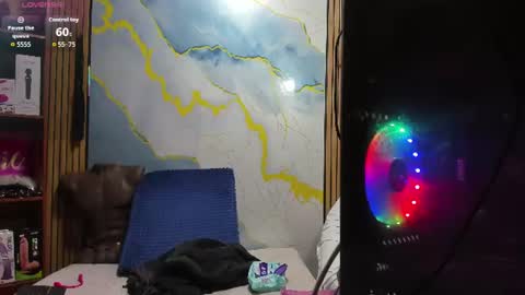 juanita online show from July 5, 8:43 am