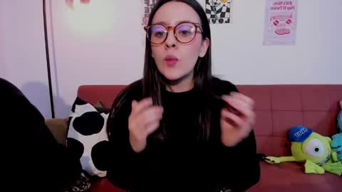 juanitaaa_ online show from June 3, 4:48 am