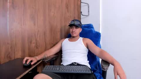 JUAN  online show from October 5, 3:48 am