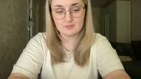 JudeValenti online show from March 15, 5:27 pm