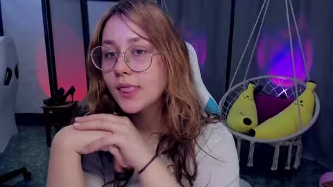 JudithSilvia online show from March 21, 12:43 pm