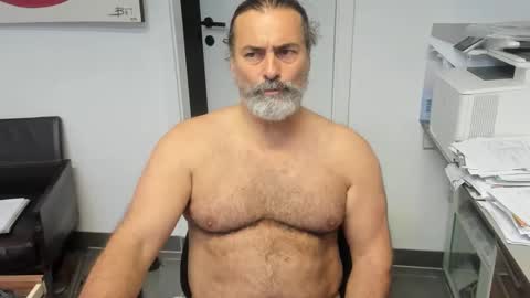 Giovanni50pro online show from November 19, 4:06 pm