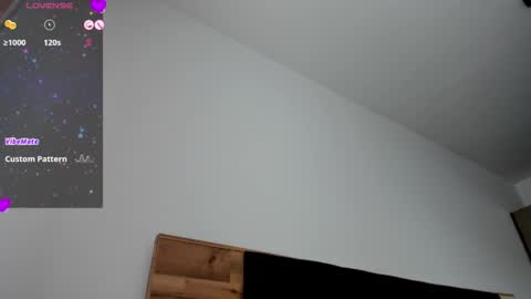 Alinna   online show from March 27, 8:26 am