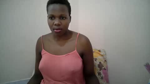 juicy_bella2 online show from September 17, 9:24 am