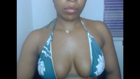 Snapshot of juicycuntx chatting on October 14, 12:30 pm juicycuntx online show from October 14, 12:30 pm