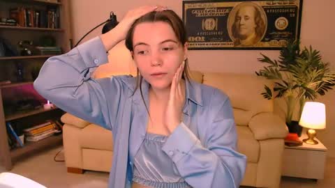 julia485262 online show from June 2, 1:13 pm