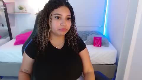 Julia online show from September 23, 12:21 pm