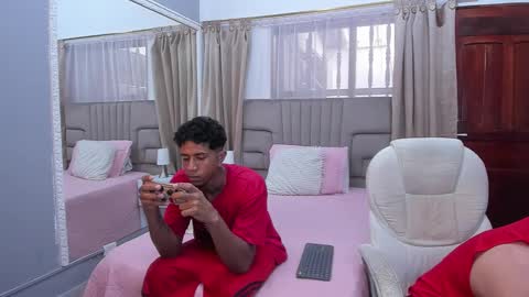 julian billy online show from February 11, 5:40 pm