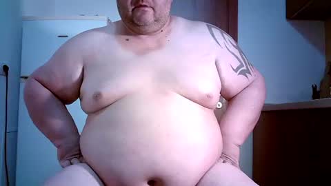 Juliano online show from April 28, 1:03 am