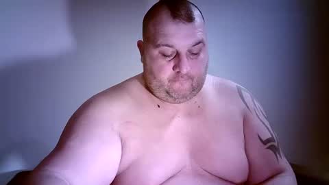 Juliano online show from February 16, 2:32 am