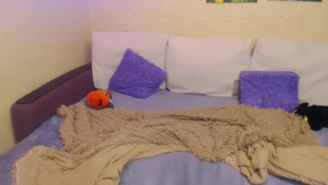 Snapshot of juliasane_ chatting on March 3, 9:15 pm Jul online show from March 3, 9:15 pm