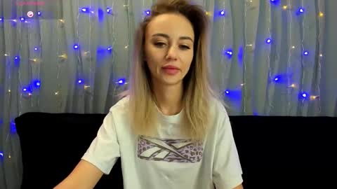 Yulya online show from November 15, 4:14 am