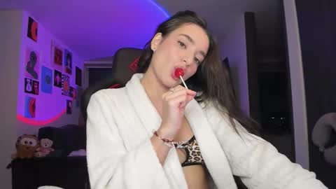 Jeimy Help me to reach 100 thumbs up online show from February 2, 11:45 pm