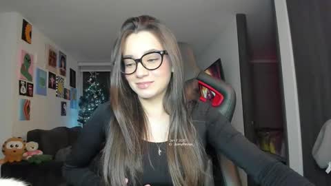 Jeimy Help me to reach 100 thumbs up online show from January 8, 1:44 am