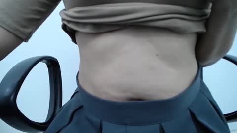 julie9x online show from November 8, 11:30 pm