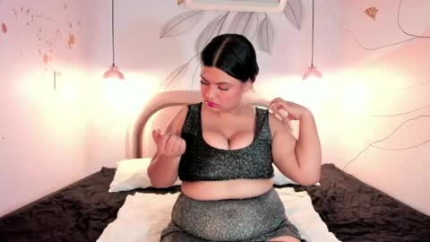Juliet online show from May 25, 3:12 am