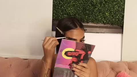 Juli online show from April 18, 7:07 pm