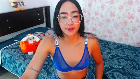 julieta art1 online show from January 14, 10:44 pm