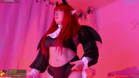 Snapshot of julieta_cooper20 chatting on March 9, 4:16 am Juli online show from March 9, 4:16 am
