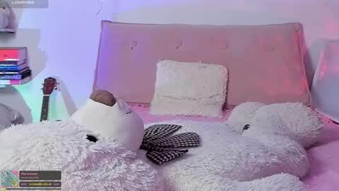 Juli  online show from February 3, 6:22 am