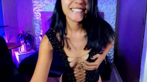 Snapshot of julieta_fn chatting on September 25, 4:36 pm julieta_fn online show from September 25, 4:36 pm