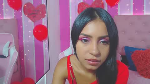 Snapshot of julieta_fn chatting on February 14, 5:03 pm julieta_fn online show from February 14, 5:03 pm