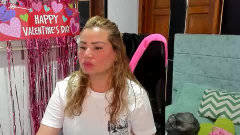 julieta_star69 online show from February 16, 7:12 pm