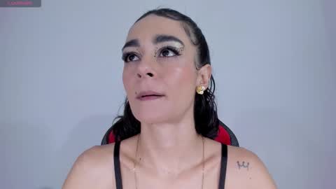 serafelle online show from November 3, 10:55 pm