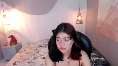 Julieth  online show from November 27, 8:38 pm