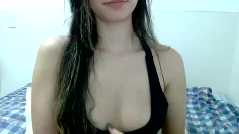 julietolentino_silva online show from October 8, 4:07 am