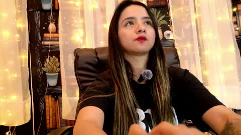 Julietta Jackson online show from May 27, 1:57 am