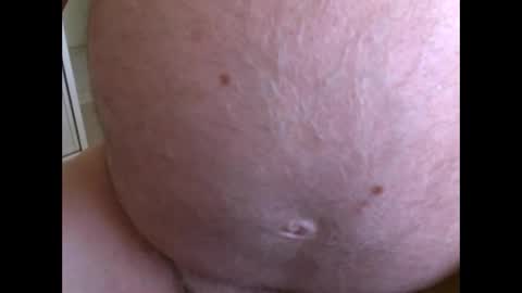 Snapshot of jungle64 chatting on October 31, 5:41 am jungle64 online show from October 31, 5:41 am