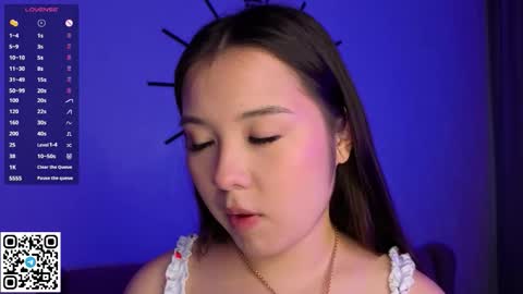 Bella online show from October 29, 4:14 am