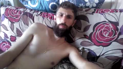 Snapshot of juniorextr_18_ chatting on December 31, 3:20 pm juniorextr_18_ online show from December 31, 3:20 pm