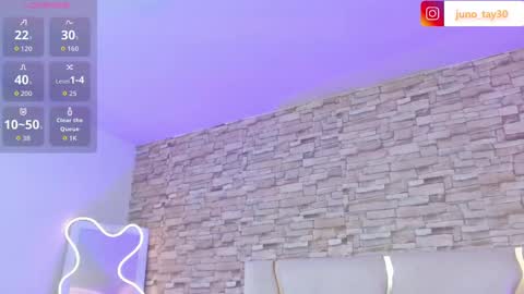 Snapshot of juno_tay chatting on September 23, 7:20 pm JUNO online show from September 23, 7:20 pm