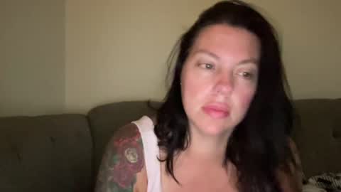 Flirty influncer online show from July 16, 11:57 am