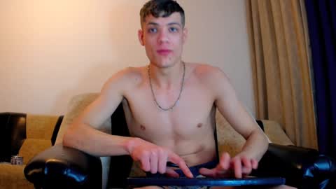 just_alexx12 online show from January 31, 1:11 am