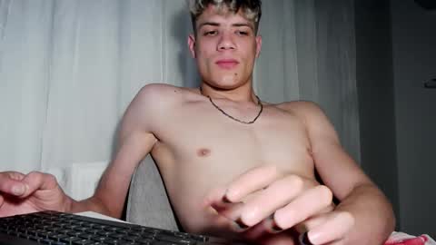 just_alexx12 online show from October 16, 10:41 pm