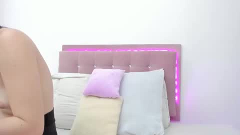  Isa y Luci  online show from December 28, 1:50 am