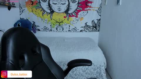 Sofia online show from December 13, 8:04 pm