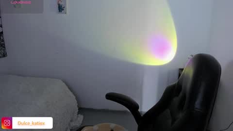 Sofia online show from February 16, 5:44 pm