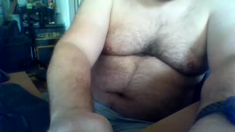 Snapshot of justahorny_dude chatting on December 13, 6:16 pm justahorny_dude online show from December 13, 6:16 pm