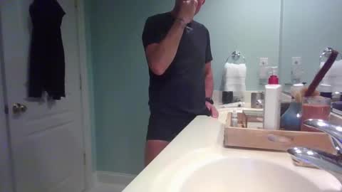 justanotherdadbod2025 online show from April 30, 2:49 am
