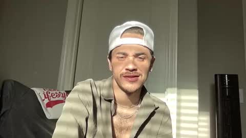 J online show from January 31, 11:35 pm